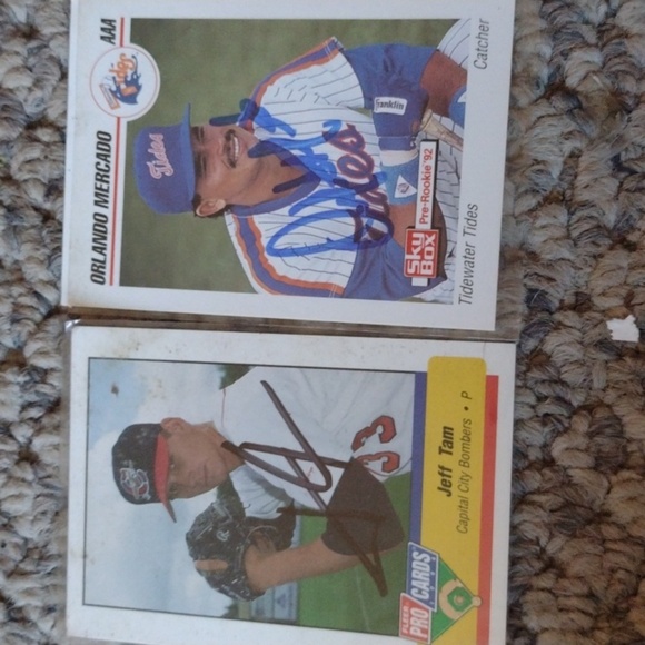 2 Autographed BB Cards - Picture 1 of 2